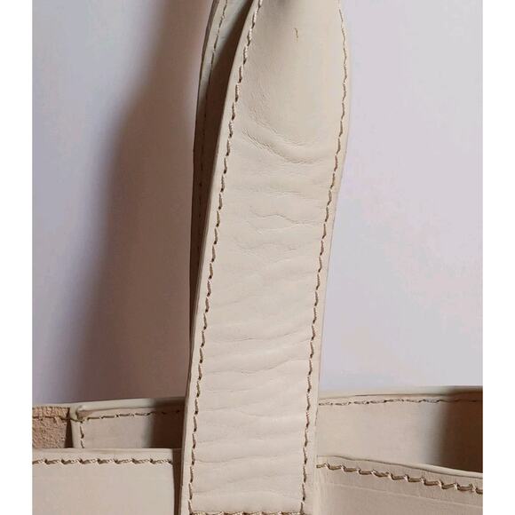 Moral Code Blake Tote Ivory Eco Friendly Leather MSRP $179 EUC - Picture 13 of 13